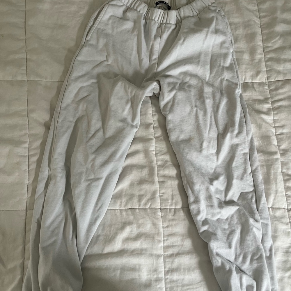 Brandy Melville white sweatpants